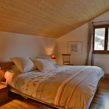 7 Nains Appt Champéry